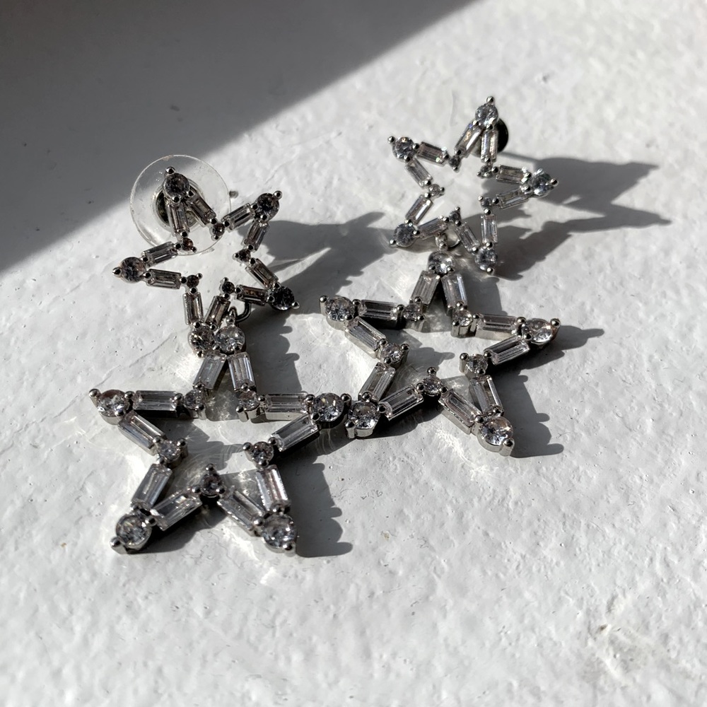 Dangle statement earrings